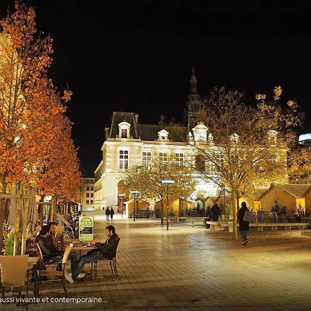 13 Boulvard Solferino T2 Agreable Pour Deux Pers Poitiers